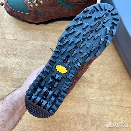 New Balance Rainier (10 US)