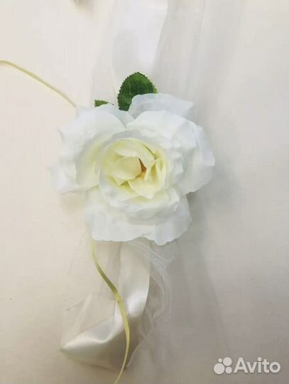 Урашение для авто свадебное