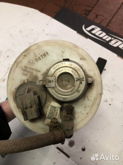 Топливный насос Chrysler Neon