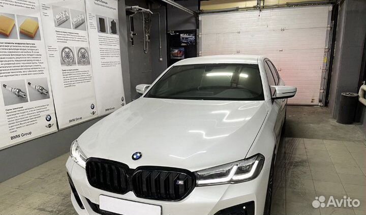 Решетки радиатора зеркала BMW G30 рестайлинг
