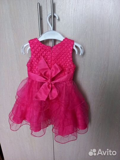 Нарядное платье для девочки 74