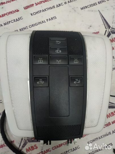Плафон w204 Mercedes передний
