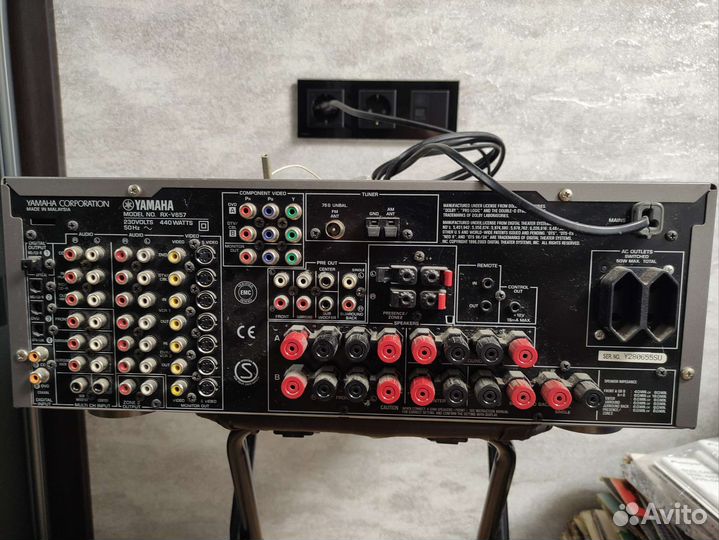 Ресивер yamaha RX-V657