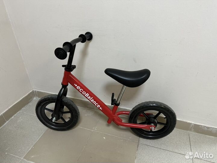 Беговел легкий