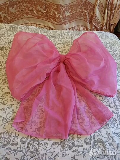 Свадебное украшение на автомобиль