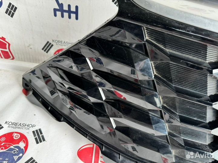 Решетка радиатора передняя Kia Sportage 2021