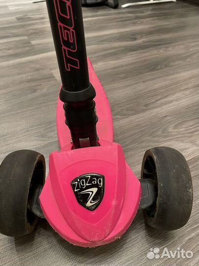 Детский самокат zig zag