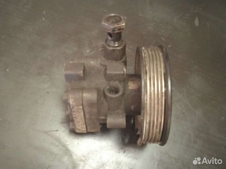 Насос гидроусилителя Hyundai Santa Fe 2.0 crdi