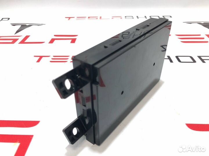 Блок управления печки/климат-контроля Tesla рест
