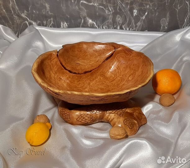 Интерьерная ваза 