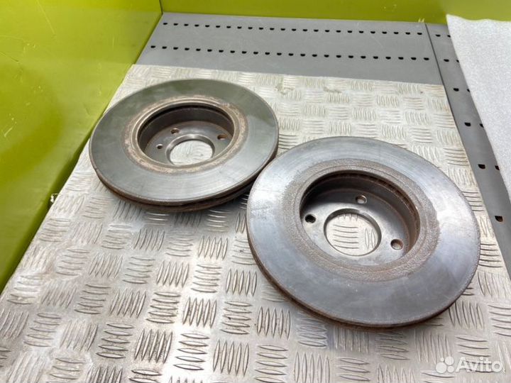 Тормозные диски переднее Nissan Primera P11 SR20