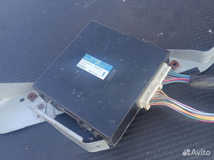 Блок управления кондиционером Lexus Rx300 330 350