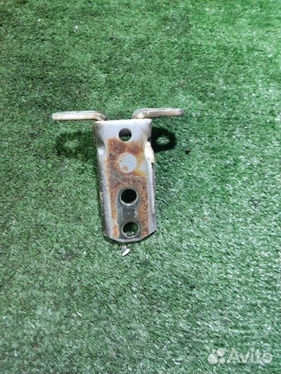 Петля двери передняя левая Haima M3