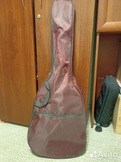 Акустическая гитара