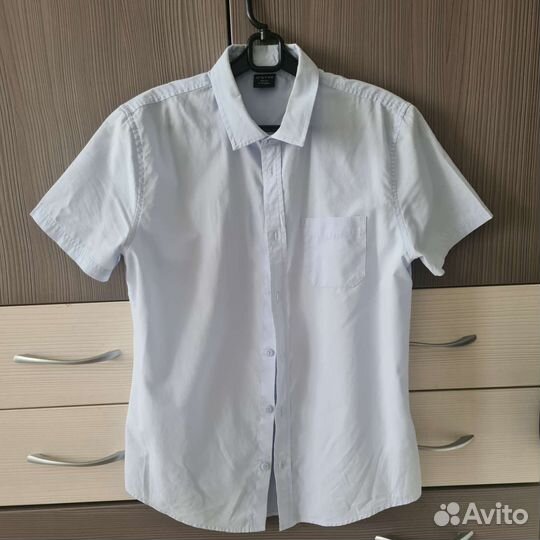 Рубашка школьная на мальчика 164 см