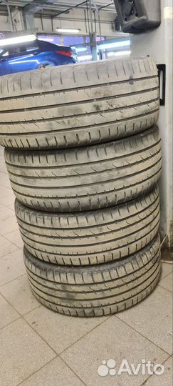 Kumho Crugen HP91 255/45 R20 105ZR