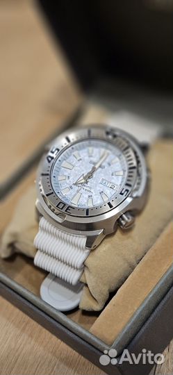 Часы seiko Prospex Ice Frost Baby Tuna sbdy053
