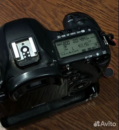 Canon EOS 5D mark iii body
