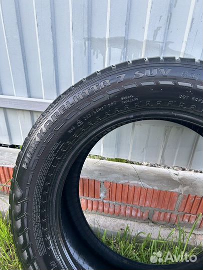 Nokian Tyres Hakkapeliitta 7 SUV 225/60 R17