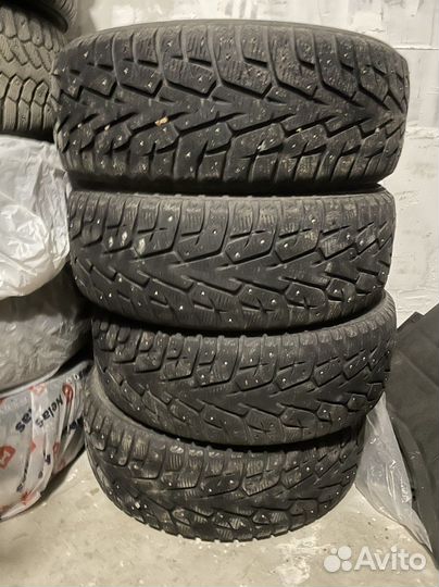 Yokohama Ice Guard IG55 215/55 R17