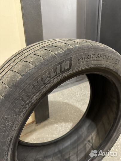 Michelin Pilot Sport 4 245/45 R18