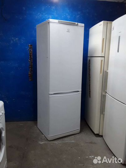 Холодильник двухкамерный бу Indesit высокий гарант