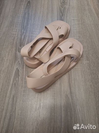 Роликовые коньки женские 39