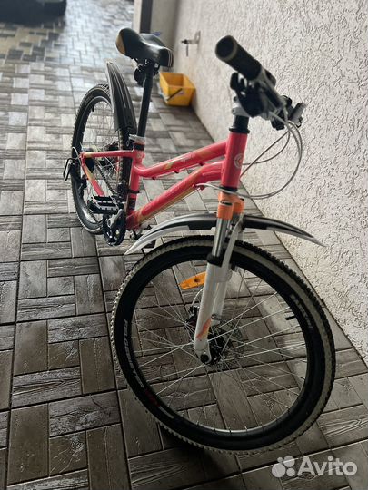 Подростковый велосипед для девочки 8 скоростей