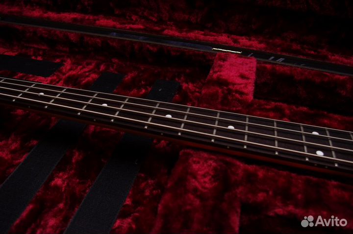 Бас-гитара Charvel CSB-55. Japan