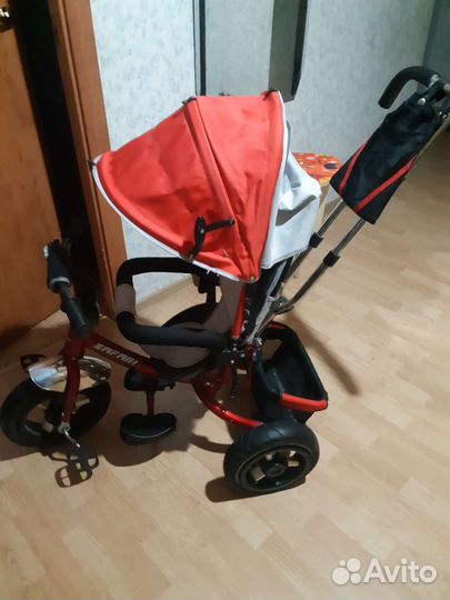 Трехколесный велосипед с родительской ручкой