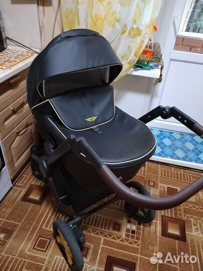 Коляска Lonex 3 в 1 эко кожа