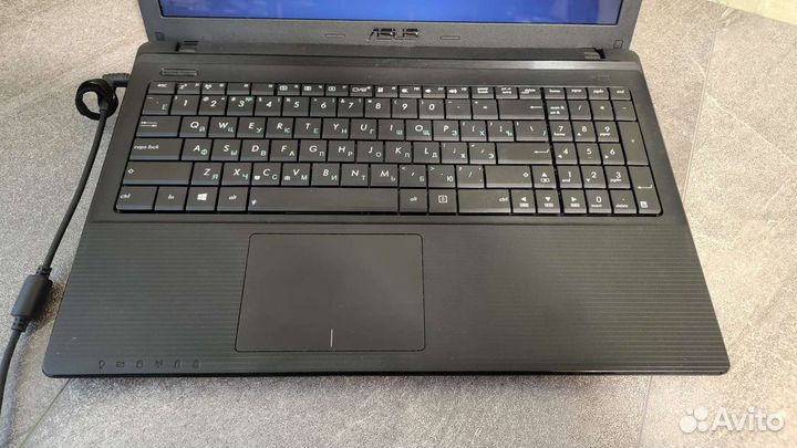 Быстрый asus х55 на ssd 128gb /4Gb/15.6