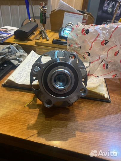 Задний ступичный подшипник на хонду аккорд Fenox