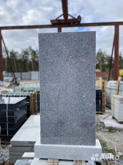 Гранитные памятники оптом
