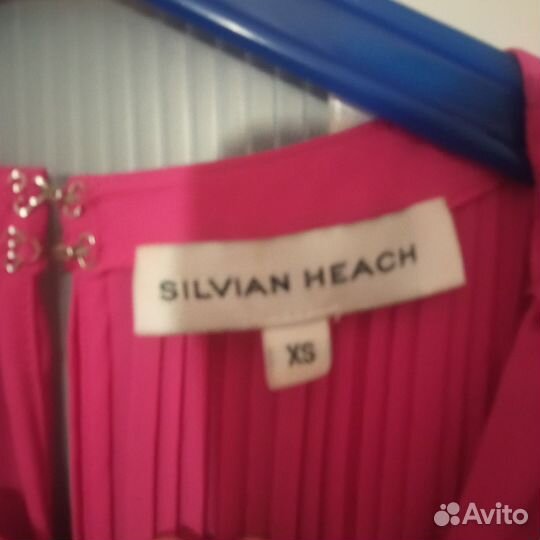 Платье Silvian Heach, Etro, Patrizia Pepe