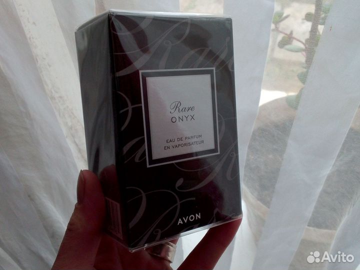 Косметика Avon