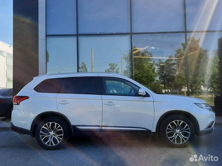 Mitsubishi Outlander 2.4 CVT, 2017, 139 000 км