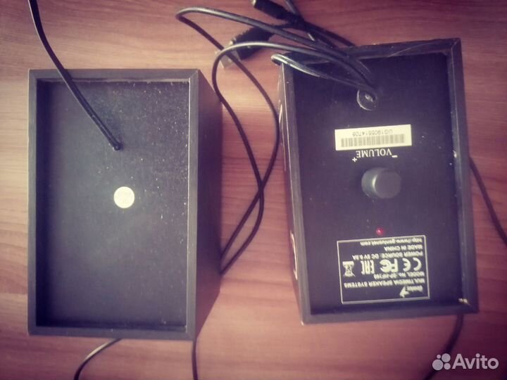 Колонки Genius SP-HF180