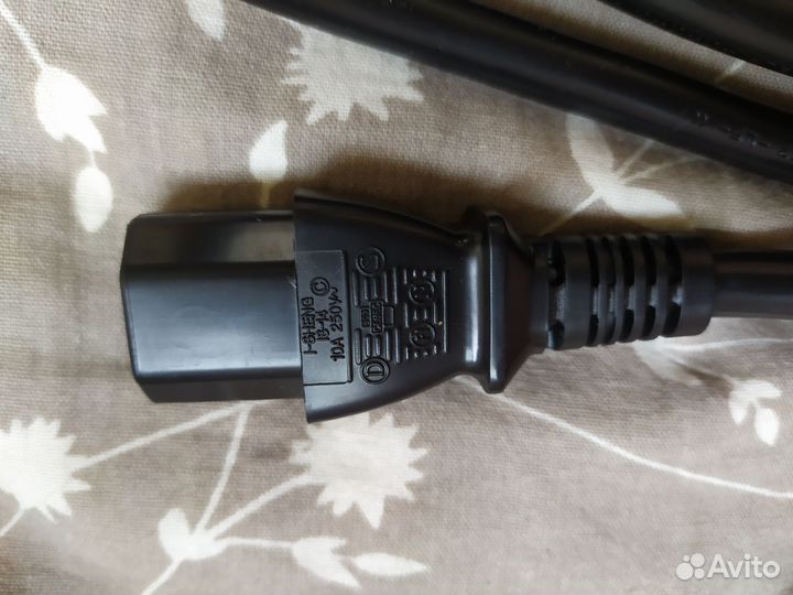 Кабель питания силовой