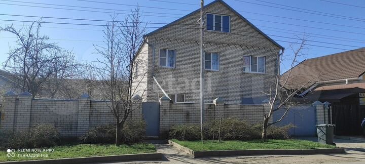 Дом 329 м² на участке 6 сот.