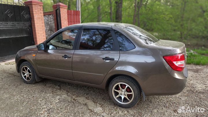 LADA Granta 1.6 МТ, 2017, 34 600 км