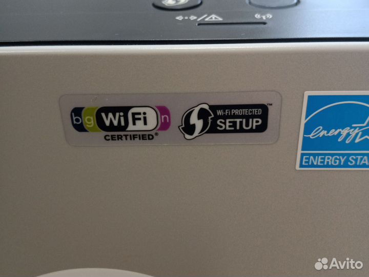 Цветной лазерный принтер с WiFi Samsung CLP-415NW