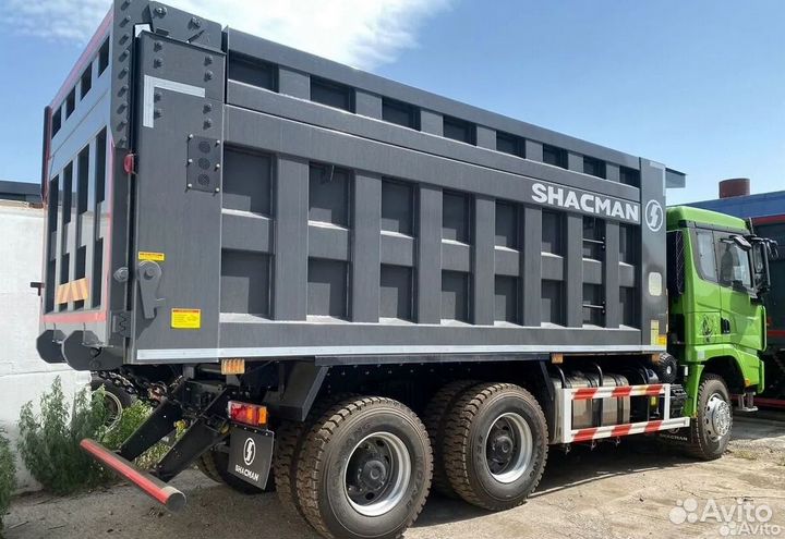 Shacman (Shaanxi) SX32586T384, 2022