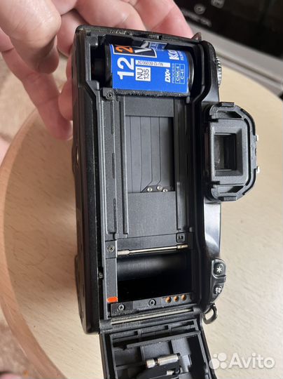 Зеркальный фотоаппарат пленочный Canon EOS 500