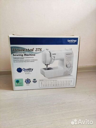 Швейная машина Brother universal 37S