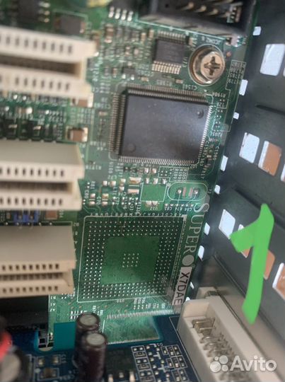 Сервер Supermicro в корпусе 2U