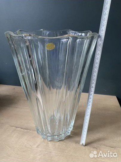 Ваза хрустальная