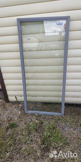 Дверь стеклянная для холодильника