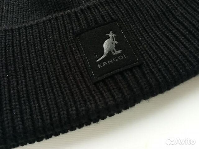 Вязаная шапка 