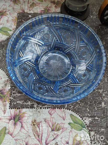 Конфетница ваза синее цветное стекло времён СССР